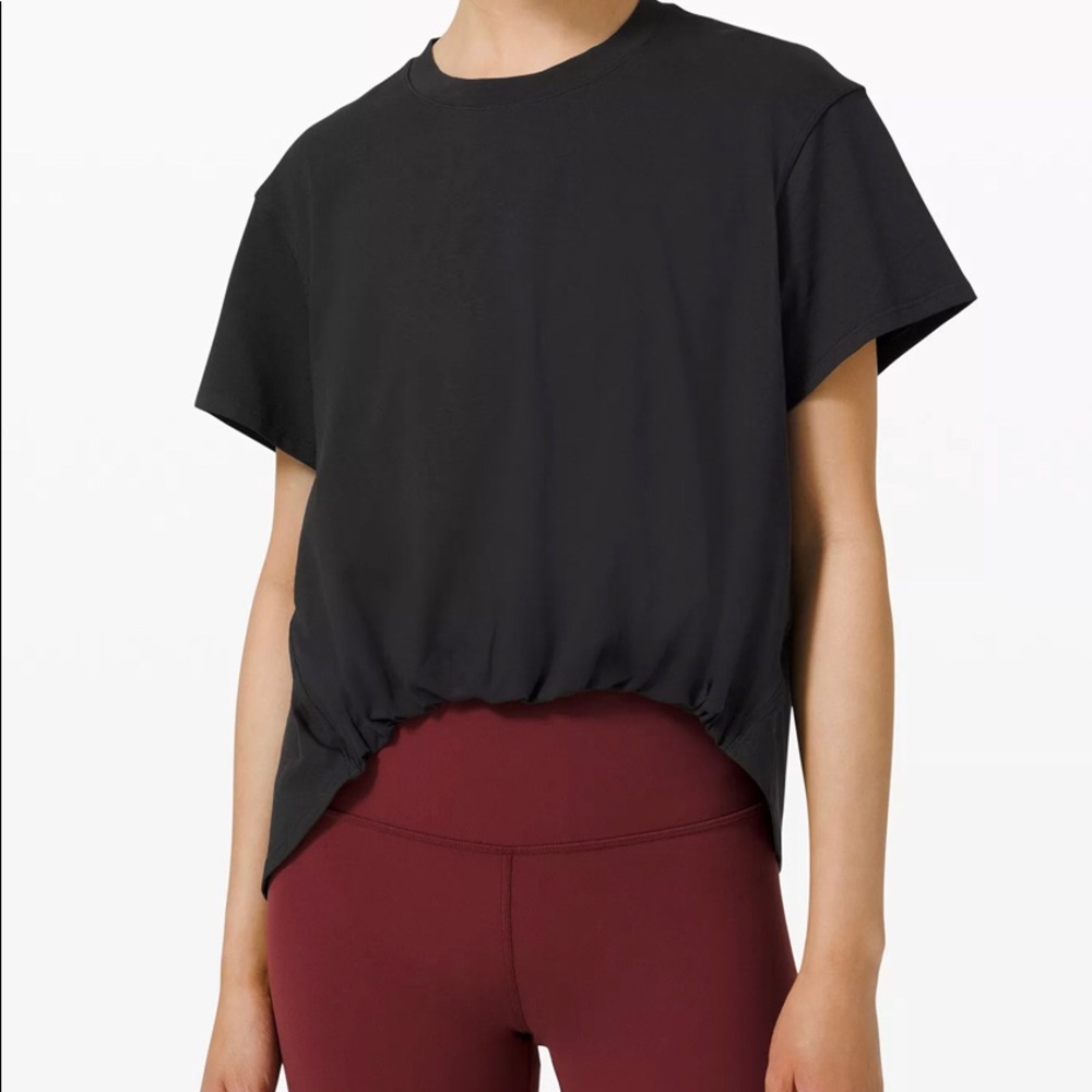 Lululemon LA All Yours Scoop-Front Tee in size 4